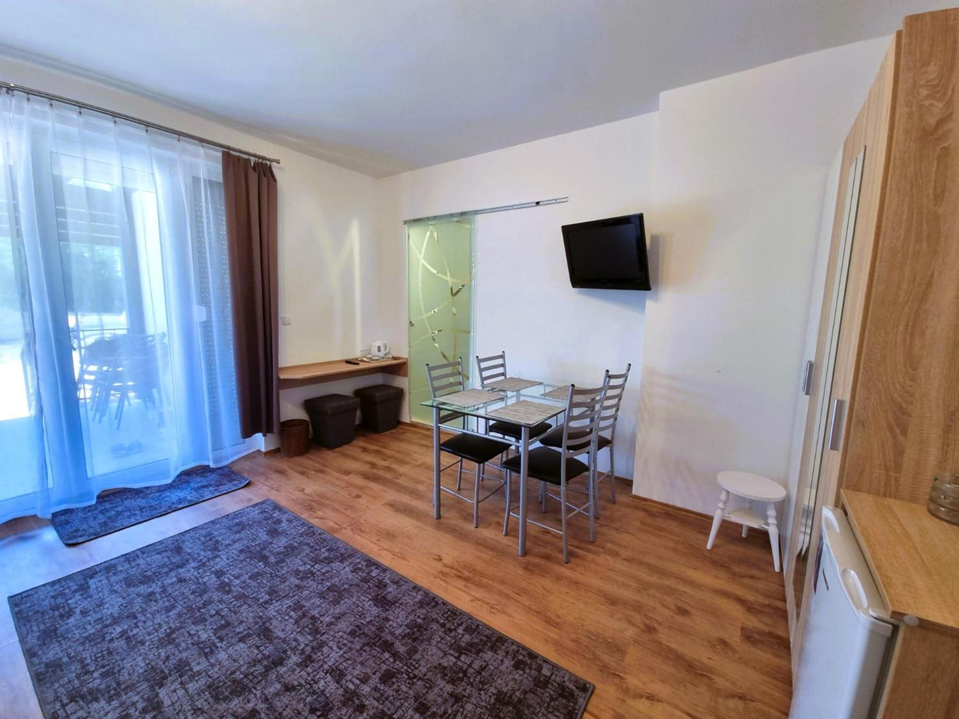 Duna-Beach Apartman Kimle Zimmer foto